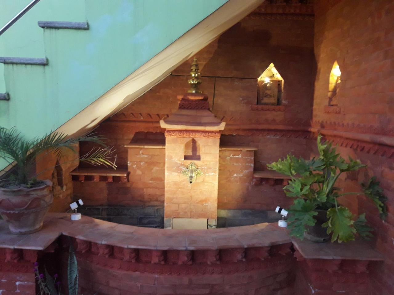 Hotel Bhaktapur Inn Exteriör bild
